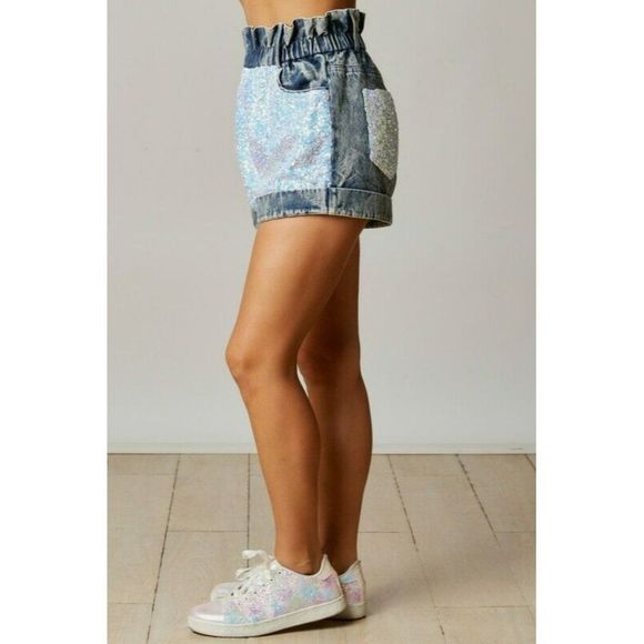Fantastic Fawn Sequin Color Block Paper Bag Denim Shorts in Denim IFP51932-03 - Picture 4 of 6
